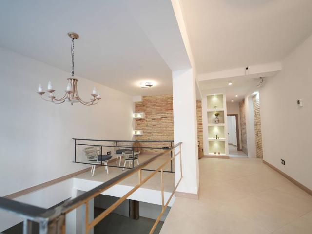 Dúplex en Venta en El Poble Sec Parc de Montjuïc