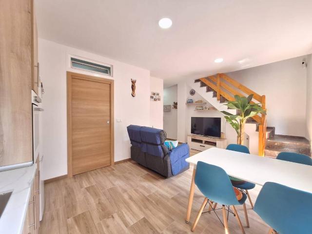 Dúplex en Venta en El Perellonet