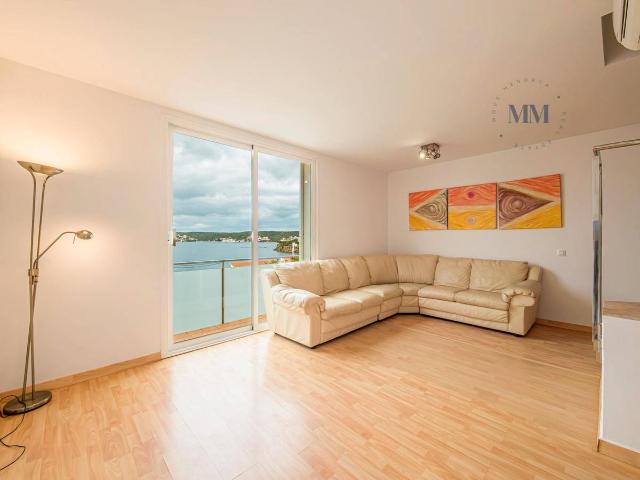 Dúplex en Venta en Es Castell poble