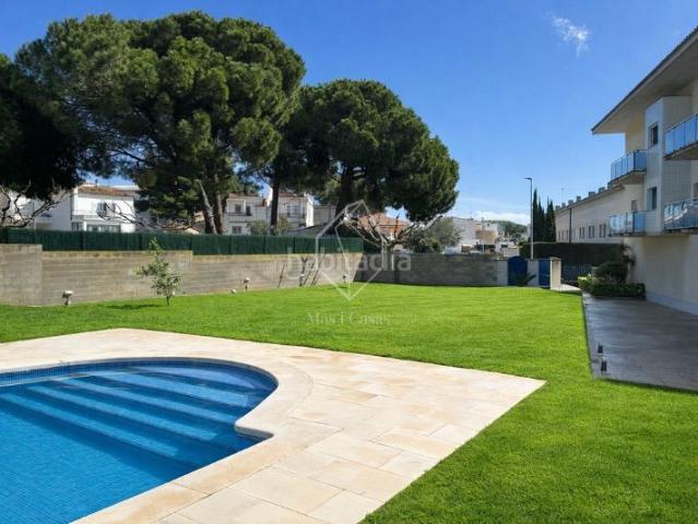 Dúplex en venta en Escala L´, Eixample Residencial Costa Brava. EN EXCLUSIVA. Dúplex Escala.