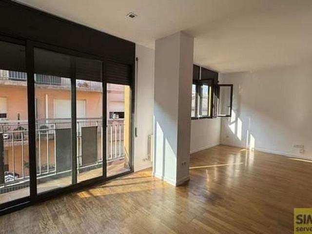 Dúplex en venta en Figueres, de 129 m² 3 habitaciones por 224.000