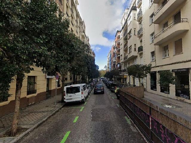 Dúplex en venta en Figueres, de 90 m² 3 habitaciones por 141.000