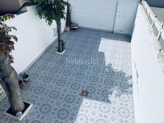 Dúplex en venta en Hondón de los Frailes. Preciosa casa adosada de 3 dormitorios y 2 baños en Hondon de los Frailes. Dúplex Hondón de los.