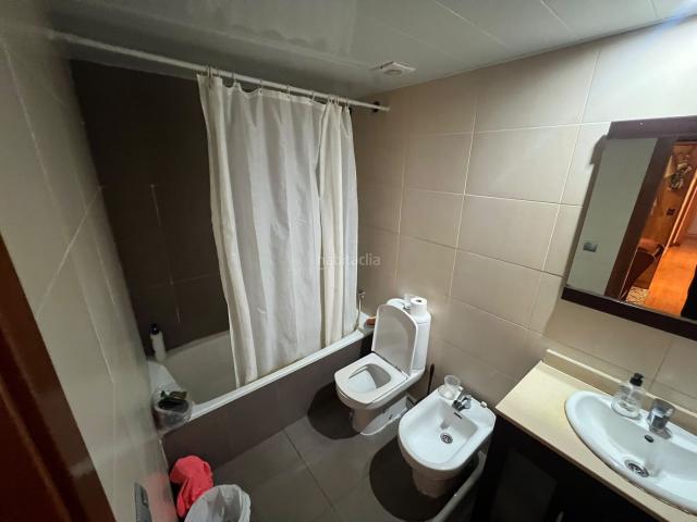 Dúplex en venta en Hospitalet de Llobregat L´, La Torrassa. Dúplex de 115 m con 4 dormitorios y terraza en LHospitalet de Llobregat. Dúplex Hospitalet de Llobregat.