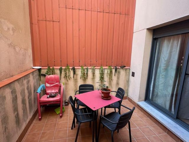 Dúplex en venta en Hospitalet de Llobregat L´, La Torrassa. Dúplex Moderno con Terraza Privada de 15 m2 Primera Planta. Dúplex Hospitalet de Llobregat.