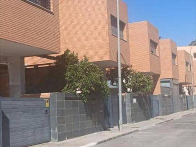Dúplex en Venta en Huércal de Almería