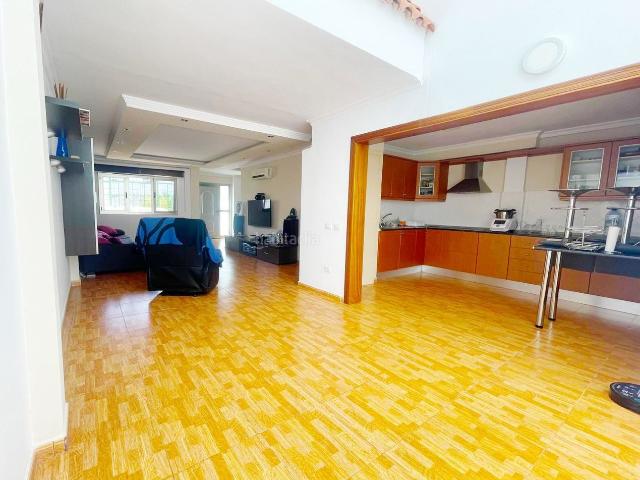 Dúplex en venta en Ingenio, Ingenio pueblo. Espectacular Dúplex en La Hoyeta, Ingenio Amplitud. Dúplex.