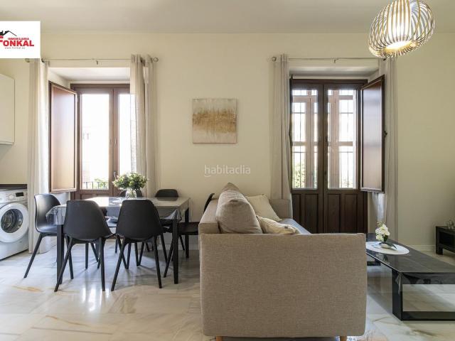 Dúplex en venta en Jerez de la Frontera, Centro. ESPECTACULAR DÚPLEX A ESTRENAR EN PLENO CENTRO, JUNTO A LA PLAZA DEL ARENAL!. Dúplex Jerez de la.
