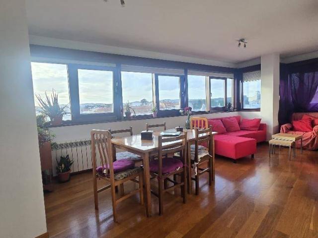 Dúplex en Venta en O Feal Xubia
