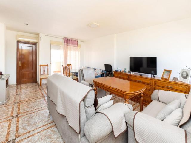 Dúplex en venta en Ogíjares. SE VENDE MAGNIFICO DUPLEX CON GARAJE EN OGIJARES_GRANADA. Dúplex.