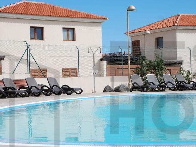 Dúplex en venta en Oliva La, Corralejo. Exclusivo dúplex de 2 dormitorios y 2 baños en venta en Pueblo Canario, Corralejo. Dúplex Oliva.