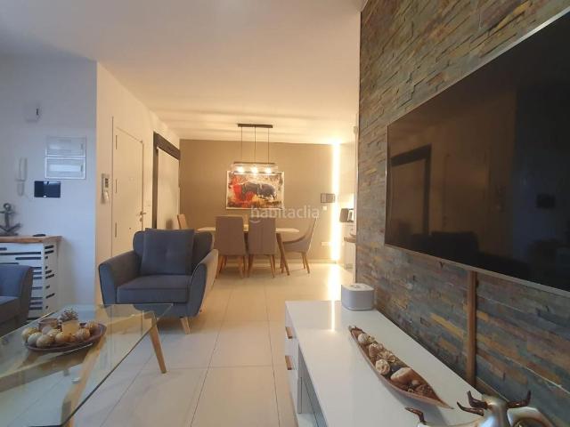 Dúplex en venta en Orihuela, Lomas de Cabo Roig Los Dolses. PRECIOSO Y LUJOSO QUAD CON PISCINA COMUNITARIA Y GARAJE PRIVADO. Dúplex.