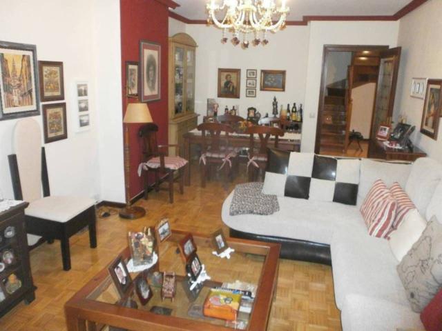 Dúplex en Venta en Vallobín