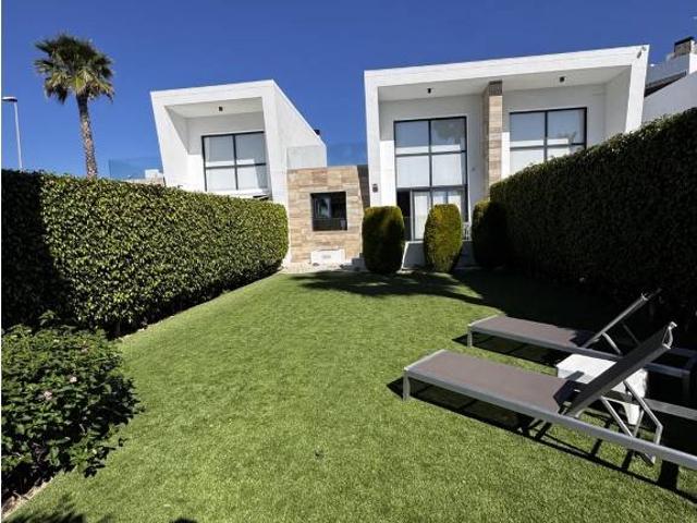 Dúplex en Venta en Lomas de Cabo Roig Los Dolses