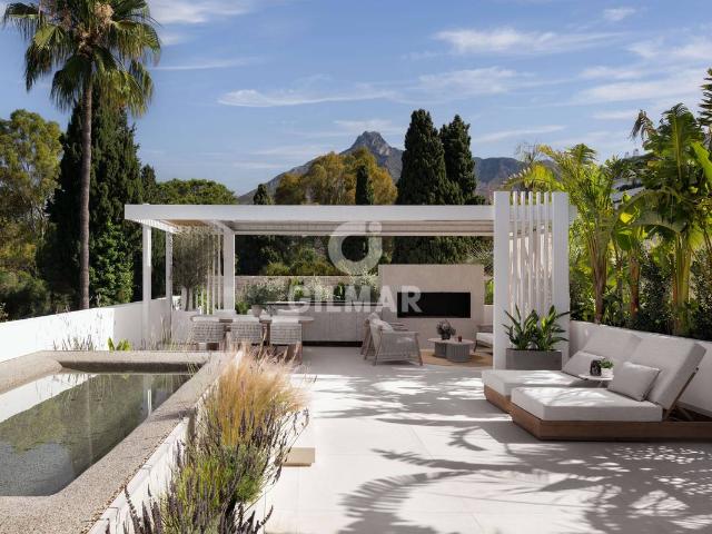 Dúplex en Venta en Lomas de Marbella Club