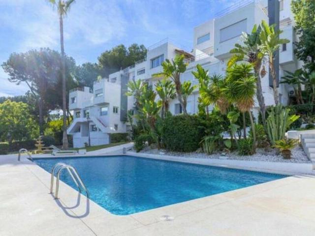 Dúplex en Venta en Los Naranjos