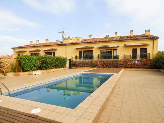 Dúplex en Venta en La Bisbal d'Empordà
