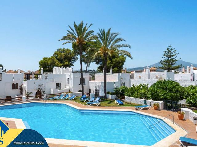 Dúplex en Venta en La Dama de Noche La Alzambra