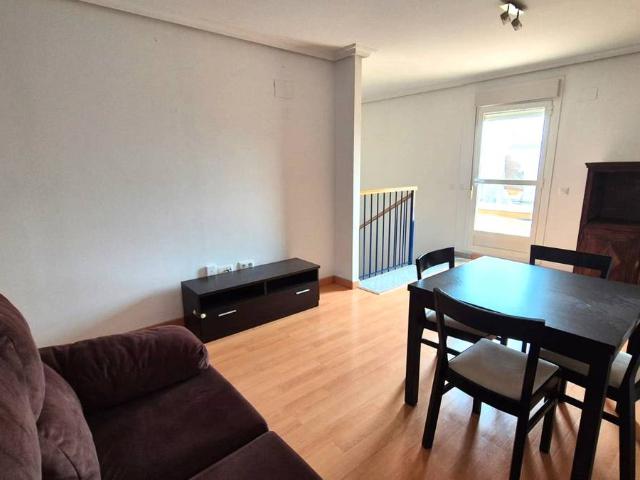 Dúplex en Venta en La Estación