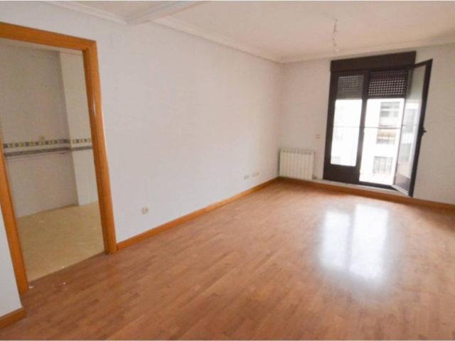 Dúplex en Venta en La Fuente de San Esteban