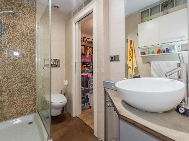 Dúplex en venta en La Moraleja, El Soto de la Moraleja. Luminoso dúplex en exclusiva en una de las mejores urbanizaciones de El Soto de La Moraleja. Dúplex La.