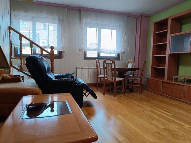 Dúplex en Venta en La Pantoja