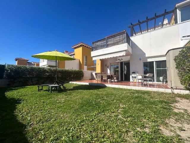 Dúplex en Venta en Las Salinas