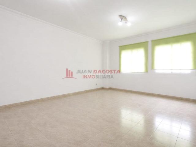 Dúplex en venta en Lepe. VLE1006 ESTUPENDO ADOSADO EN PLENO CENTRO DE LEPE. Dúplex.
