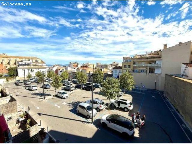 Dúplex en Venta en lEscala, Girona