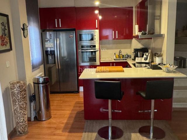 Dúplex en venta en Llagostera. HERMOSO DÚPLEX EN VENTA EN LLAGOSTERA!. Dúplex.