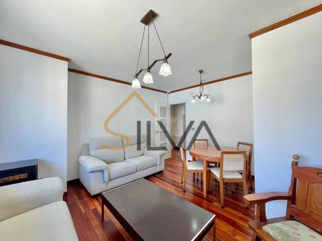 Dúplex en venta en Lugo, A Piriganlla Albeiros Garabolos. Inmobiliaria Silva presenta Dúplex luminoso a escasos metros de la Muralla Romana !. Dúplex.