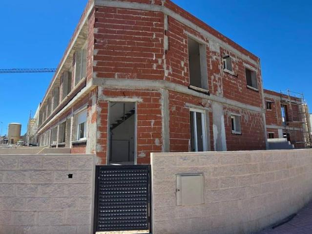 Dúplex en Venta en Monte y Mar