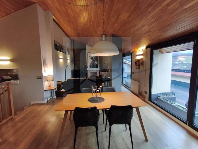 Dúplex en Venta en Montferrer i Castellbò