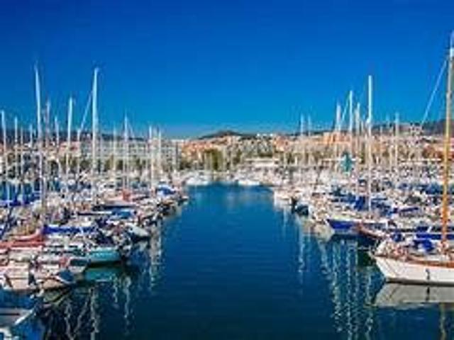 Dúplex en venta en Mataró, Eixample. Duplex con terraza de 50m2!. Dúplex.