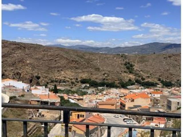 Dúplex en Venta en Macael, Almería