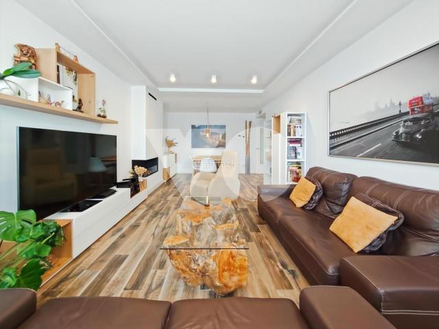 Dúplex en venta en Madrid, Alameda de Osuna. Se vende ático duplex en Alameda de Osuna. Dúplex.