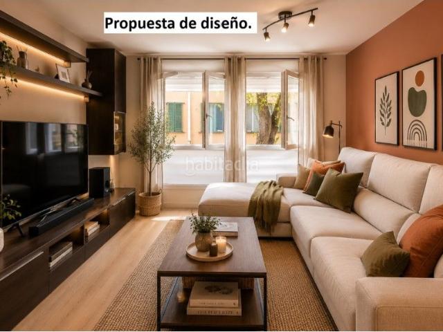 Dúplex en venta en Madrid, Arcos. DÚPLEX CON ASCENSOR en segundo piso CON ASCENSOR. PISO IDEAL PARA INVERSORES RENTABILIDAD BRUTA CERCANA AL 10 POSIBILIDAD DE 4 H. Dúplex.