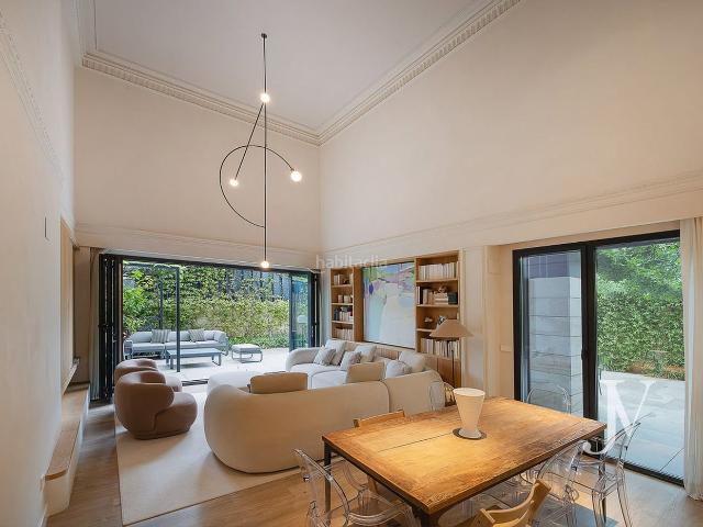 Dúplex en venta en Madrid, Ciudad Universitaria. Puerta de Hierro, A Cero, SPA, Gym, bajo con jardín, altura de techo de 5,50metros. Dúplex.
