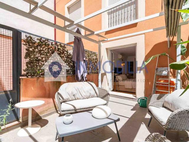 Dúplex en venta en Madrid, Embajadores Lavapiés. Dúplex.