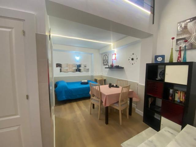 Dúplex en venta en Málaga, Centro Histórico. UNICASA vende Dúplex CON LICENCIA VACACIONAL en el Corazón de Málaga!. Dúplex.