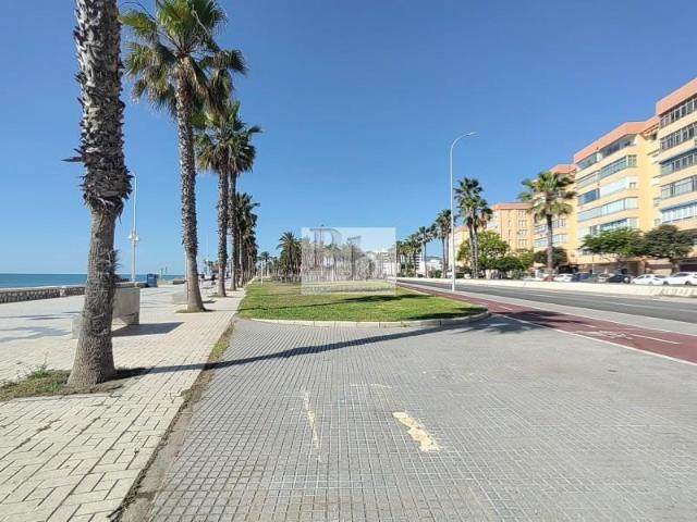 Duplex en venta en Málaga, Huelin