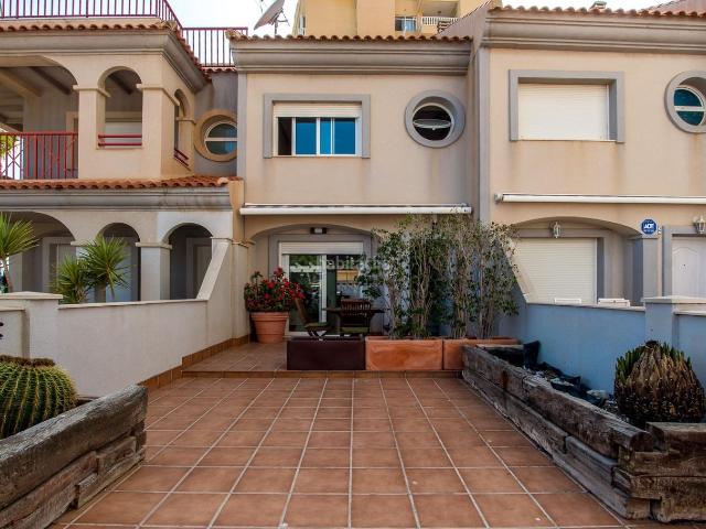 Dúplex en venta en Manga del Mar Menor La, Tomás Maestre. Adosado reformado en La Manga. Dúplex Manga del Mar Menor.