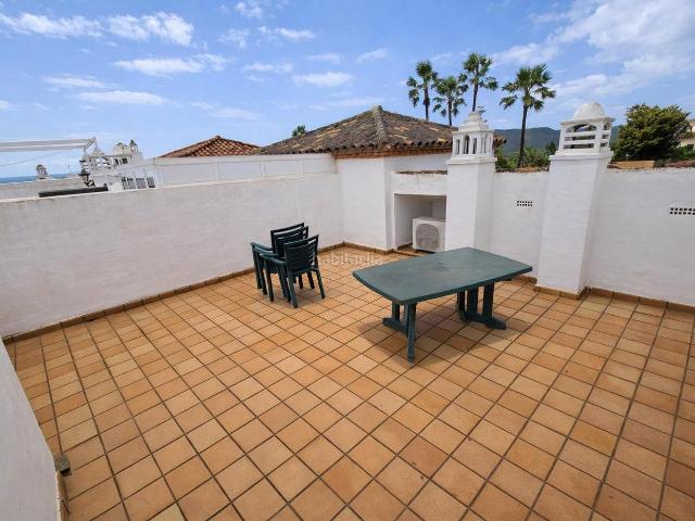 Dúplex en venta en Manilva, La Duquesa. DÚPLEX CON ALTO POTENCIAL DE ALQUILER VACACIONAL EN FUENTE DE LA DUQUESA. Dúplex.