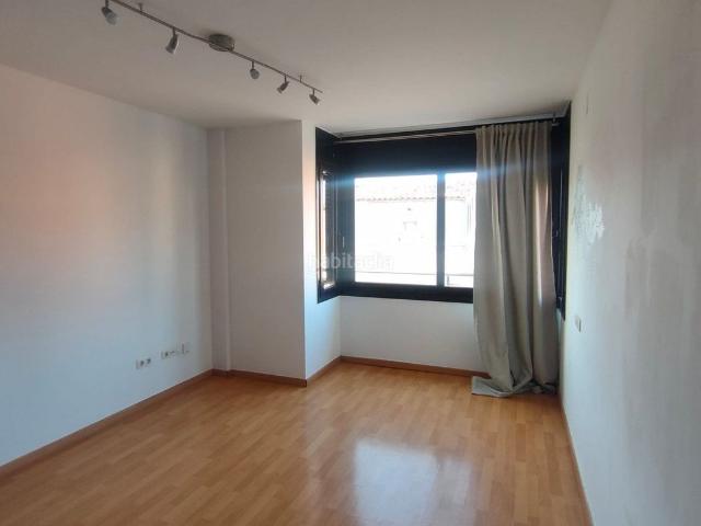 Dúplex en venta en Manresa, Font dels Capellans Sagrada Familia. DUPLEX CON PARQUING EN VENTA. Dúplex.