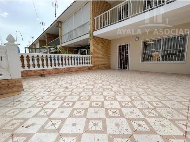 DÚPLEX EN VENTA, EN MAR DE CRISTAL