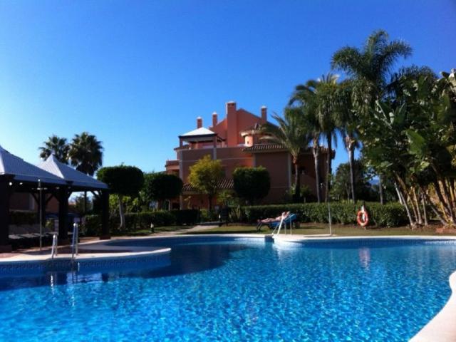 Duplex en venta en Marbella con 4 dormitorios y 4 baños, con. 226m² Marbella