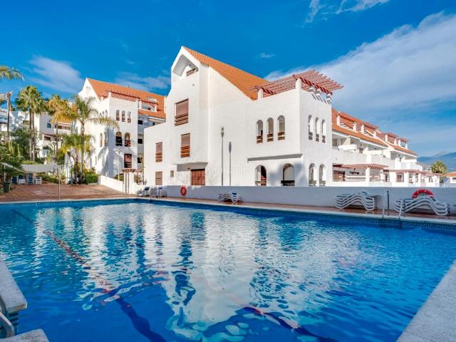 Dúplex en venta en Marbella, Nueva Andalucía centro. Dúplex en venta en Las Brisas. Dúplex.