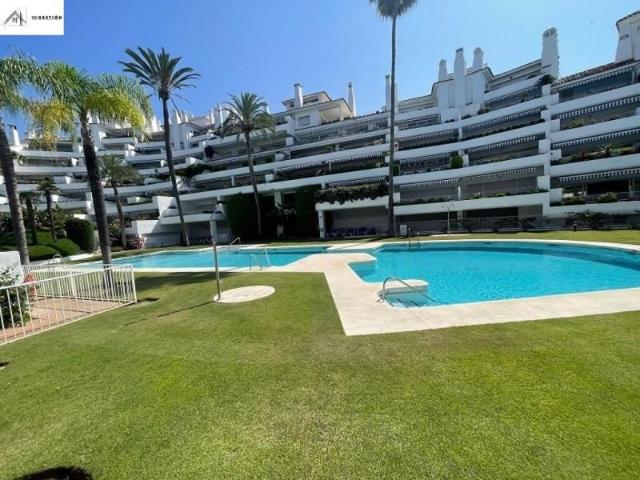 Duplex en venta en Marbella, Torre real