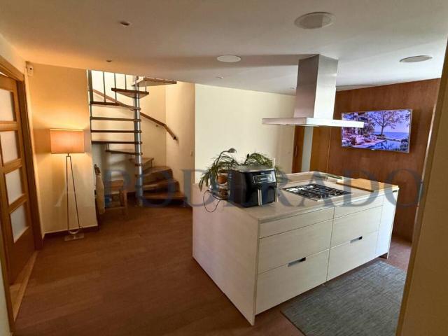 Dúplex en venta en Massamagrell: comodidad y espacio en un entorno renovado
