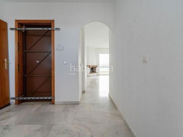 Dúplex en venta en Mijas, Calahonda. Piso en venta en Mijas. Dúplex.